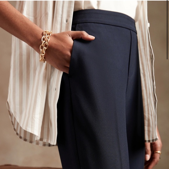 Banana Republic Hayden Taper Pant - Light Heather Gray - Picture 3 of 5